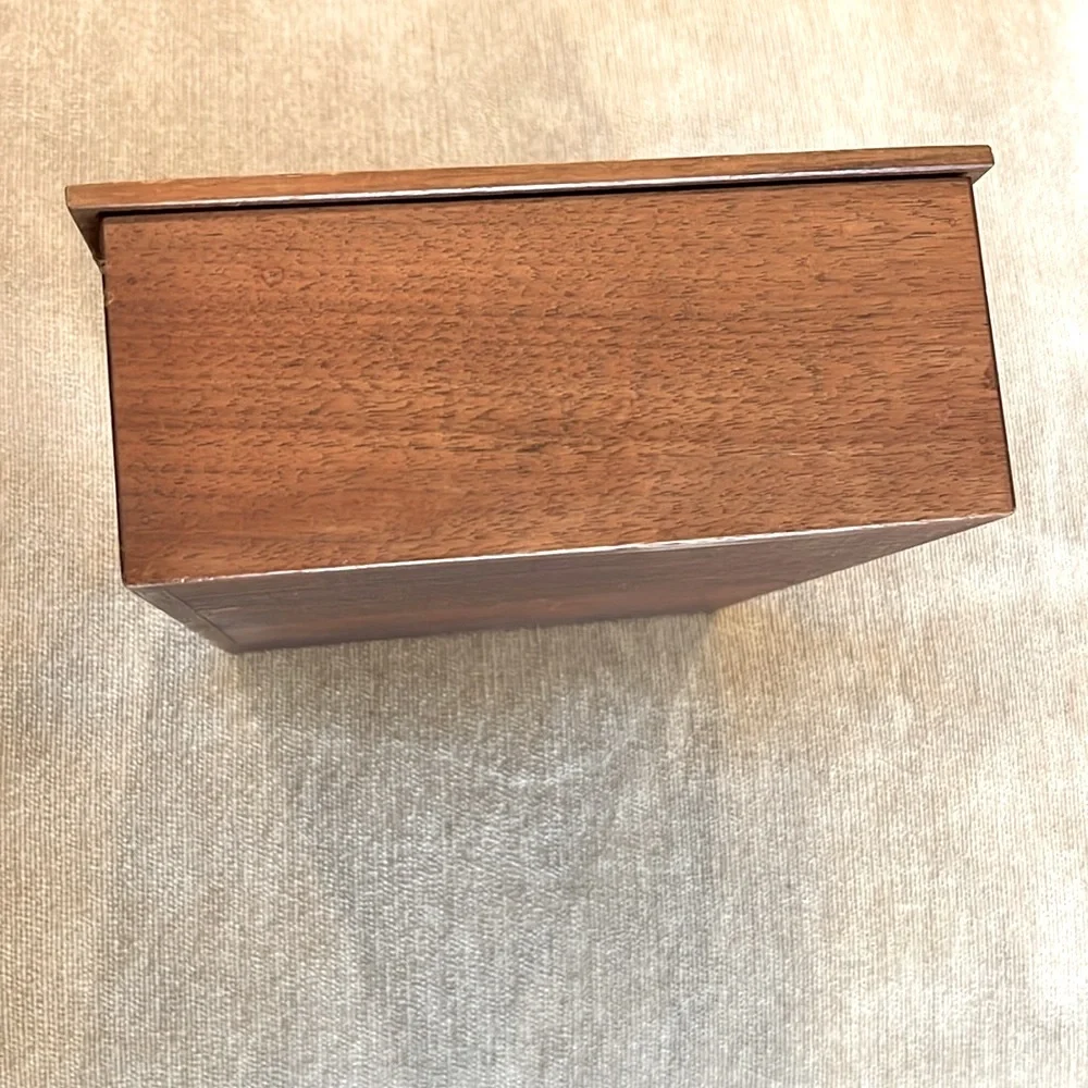 Vintage Wood Marquetry Landscape Box Inlaid Scene 7” x 9,5 “ European